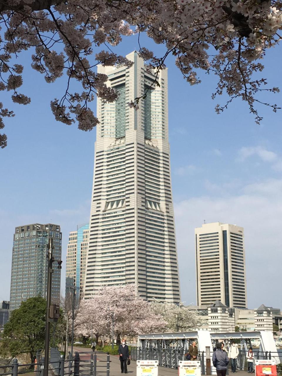 Yokohamakannai Housebar Yokohama  Dış mekan fotoğraf